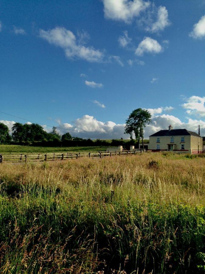 Fihoragh Farm House Hotel Лонгфорд Екстериор снимка
